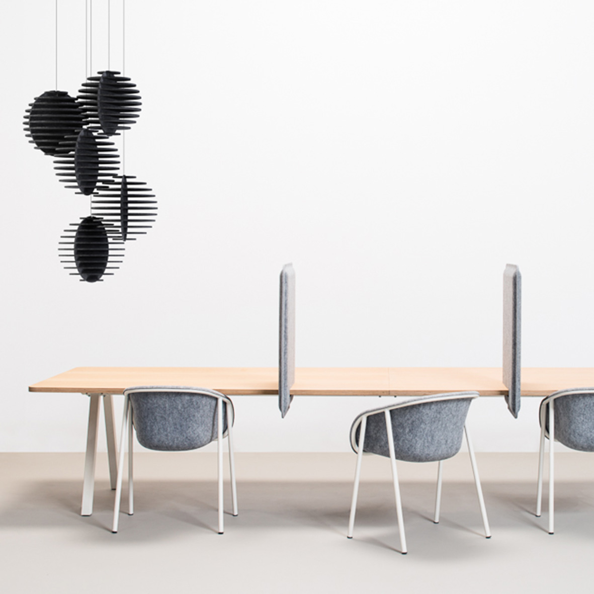 De Vorm Designstoel LJ 1 afbeelding