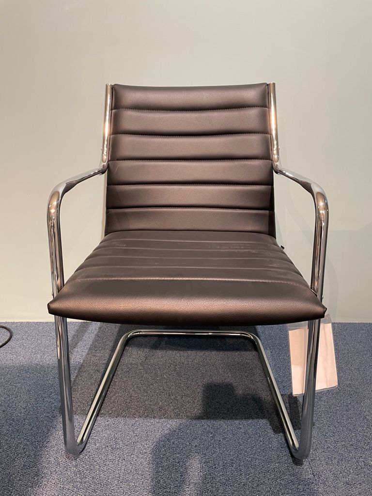 Bezoekersstoel Classic afbeelding