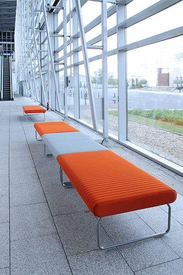 Modulaire zitbank Legvan afbeelding