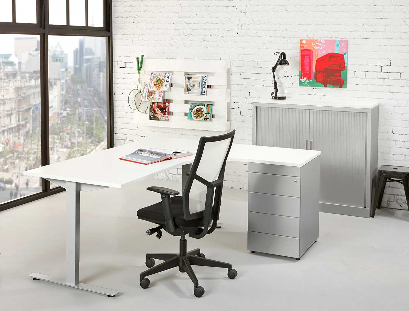 Bureau Twiggy afbeelding